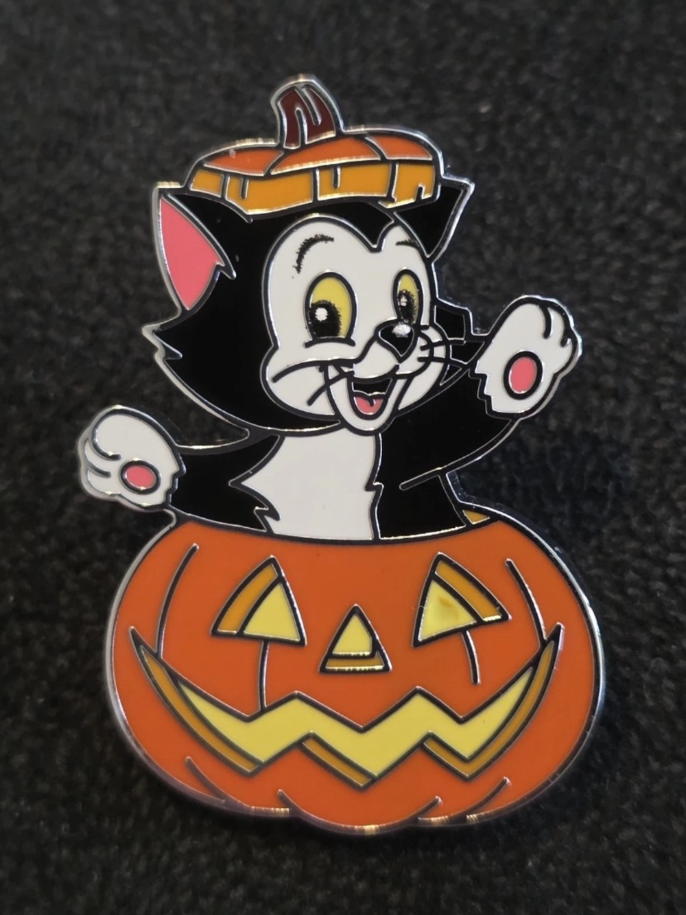 2025 Disney Parks Halloween Pumpkin Pals Figaro Pinocchio Cat Mystery Pin
